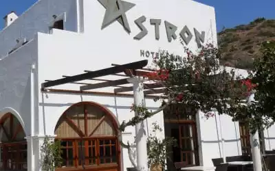 Hotel Astron mit 90 % Empfehlungsrate Hotel Astron in Karpathos Stadt