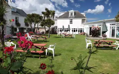 Beausite Hotel in Grouville [Jersey]