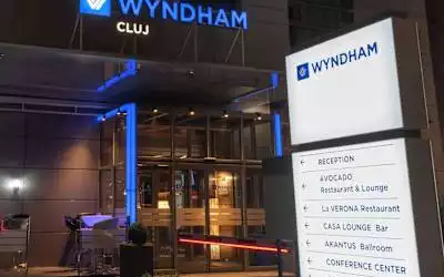 RAMADA Hotel Cluj mit 89 % Empfehlungsrate RAMADA Hotel Cluj in Cluj-Napoca - Klausenburg