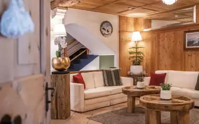 Hotel Edel.Weiss mit 100 % Empfehlungsrate Hotel Edel.Weiss in Braies - Prags