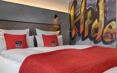 Holiday Inn - the niu, Hide Berlin Friedrichshain mit 96 % Empfehlungsrate Holiday Inn - the niu, Hide Berlin Friedrichshain in Berlin-Friedrichshain-Kreuzberg