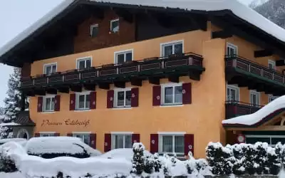 Klockerhaus & Gästehaus Edelweiss in Krimml