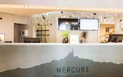 Hotel Mercure Marseille Centre Vieux Port mit 99 % Empfehlungsrate Hotel Mercure Marseille Centre Vieux Port in Marseille