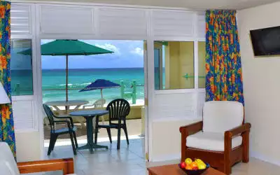 Coral Mist Beach Hotel mit 90 % Empfehlungsrate Coral Mist Beach Hotel in Hastings