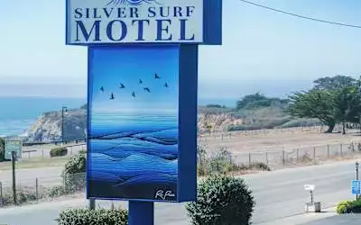 Silver Surf Motel mit 97 % Empfehlungsrate Silver Surf Motel in San Simeon