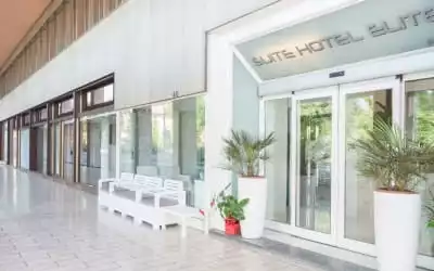 Suite Hotel Elite in Bologna