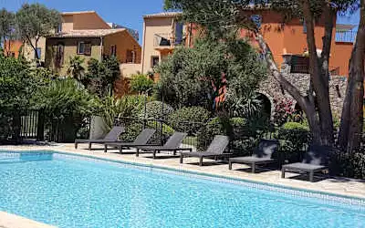 Hotel Residence A Merula in Calvi