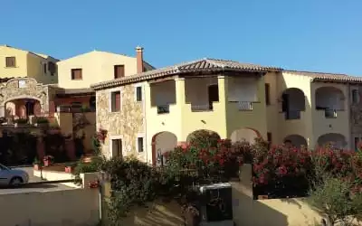 Residence Hotel Li Troni in Maiorca