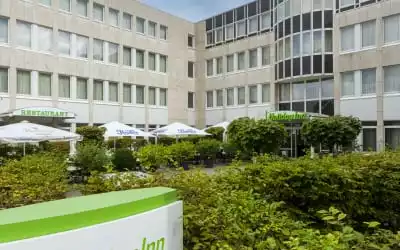 Holiday Inn Frankfurt Airport - Neu-Isenburg, an IHG Hotel mit 99 % Empfehlungsrate Holiday Inn Frankfurt Airport - Neu-Isenburg, an IHG Hotel in Neu-Isenburg